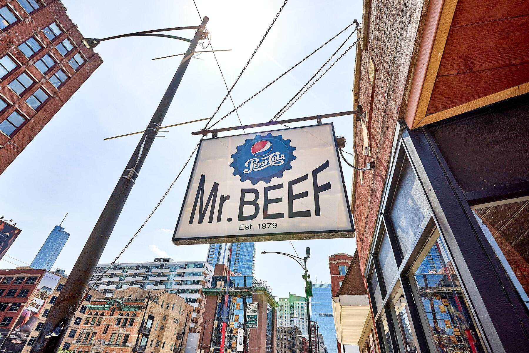 Love ‘The Bear’? These Are the 10 Chicago Restaurants You Should Check Out